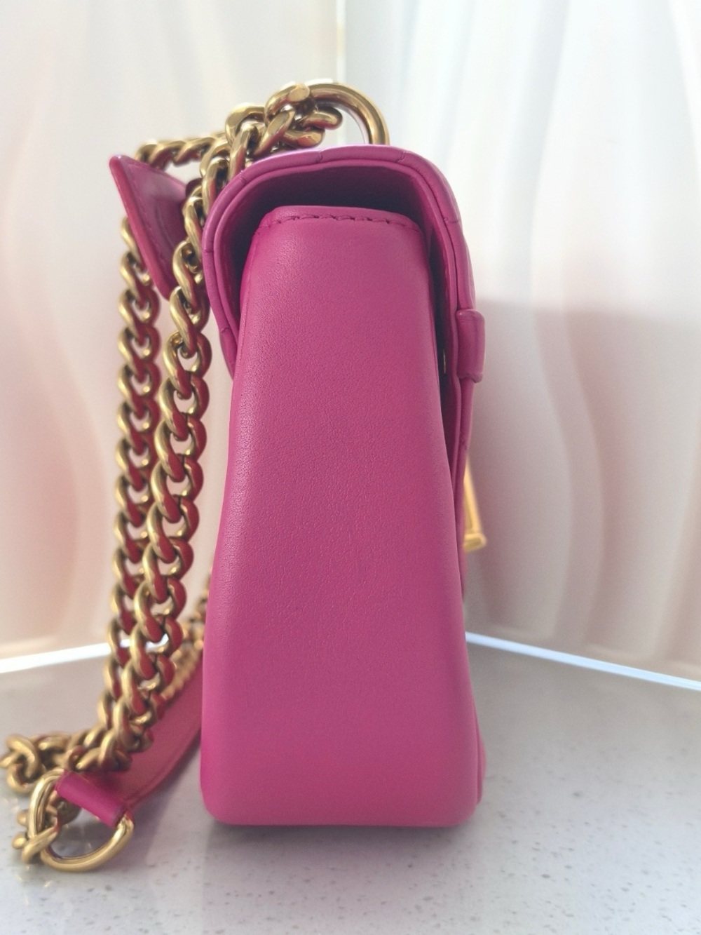 Louis Vuitton New Wave Chain bag MM Hot Pink Quilted Shoulder Bag - Picture 6 of 14